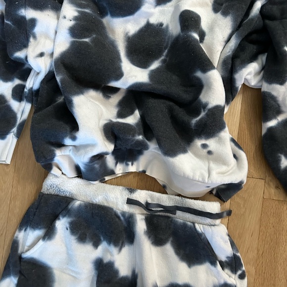 Free People Set - Picture 2 of 3